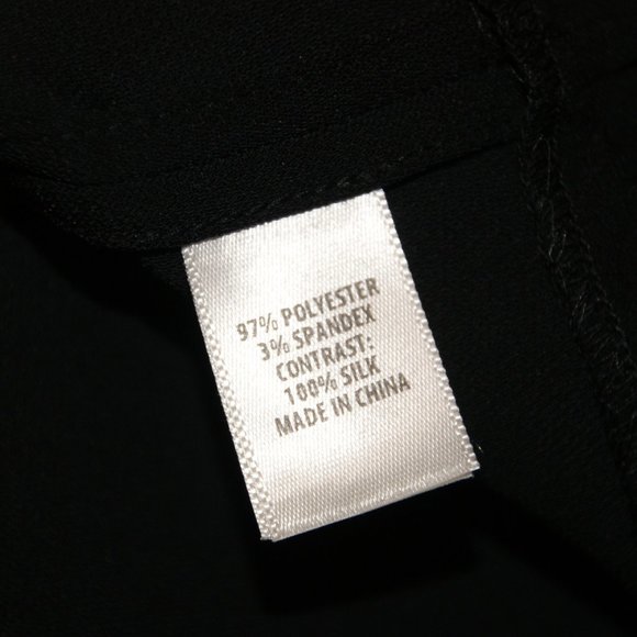 ST. JOHN Top - Picture 7 of 7